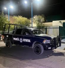Reporta que se quedó dormido en un bar y le robaron su dinero que traía en la cartera