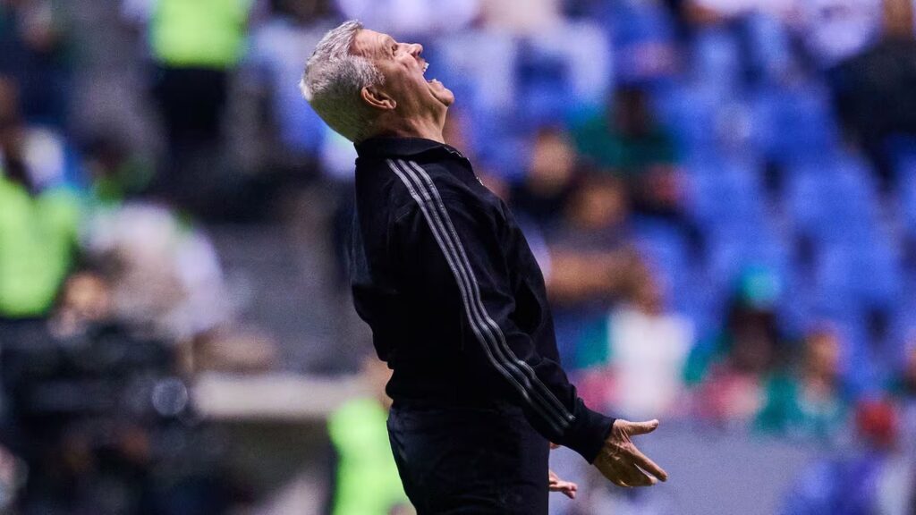 Javier Aguirre hace primer recorte en la Selección Mexicana rumbo al Mundial 2026
