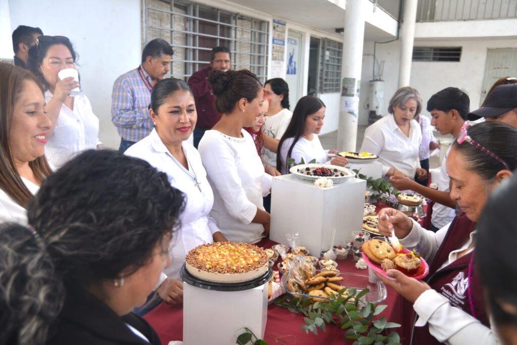 Mujeres concluyen cursos de capacitación