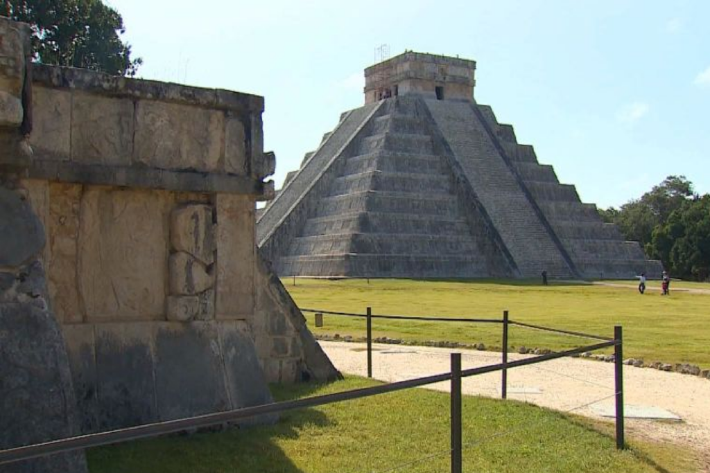 Chichén Itzá continúa cerrado tras ruptura entre INAH y ejidatarios