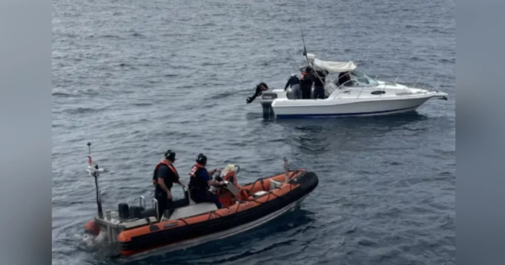 Guardia Costera intercepta lancha con migrantes mexicanos en costas de California