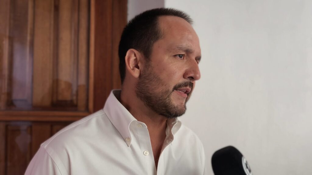 Las Brigadas Naranja siguen llegando a las colonias con apoyos para la economía