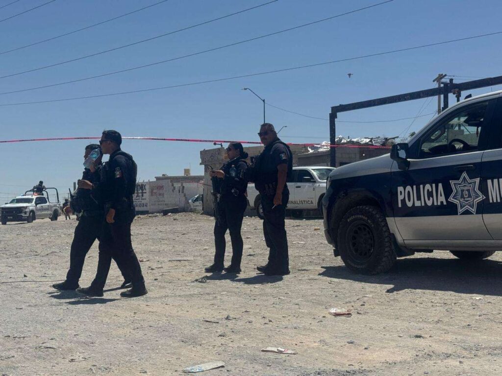 Ejecutan a hombre dentro de camioneta en el parque Las Lilas de Ciudad Juárez
