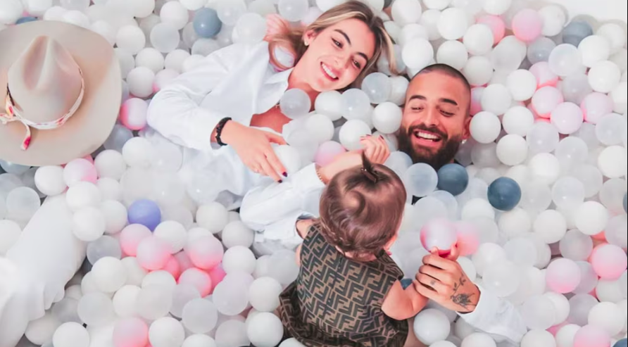 Maluma revela el género de su segundo hijo