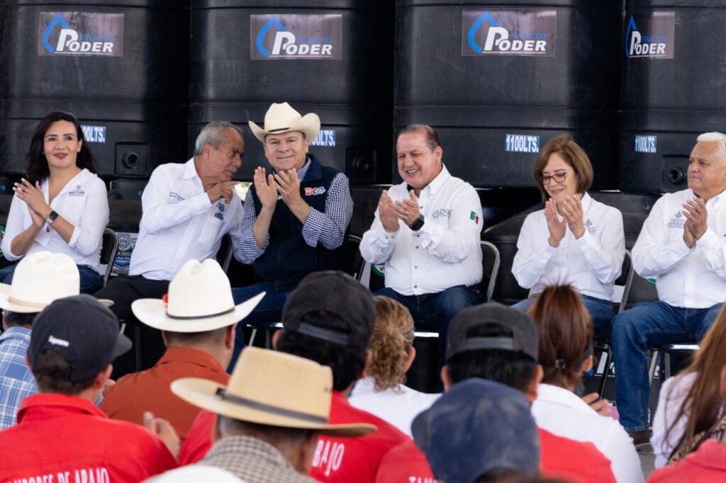 Respalda Ernesto Alanís acciones que fortalecen economía de las familias en San Dimas