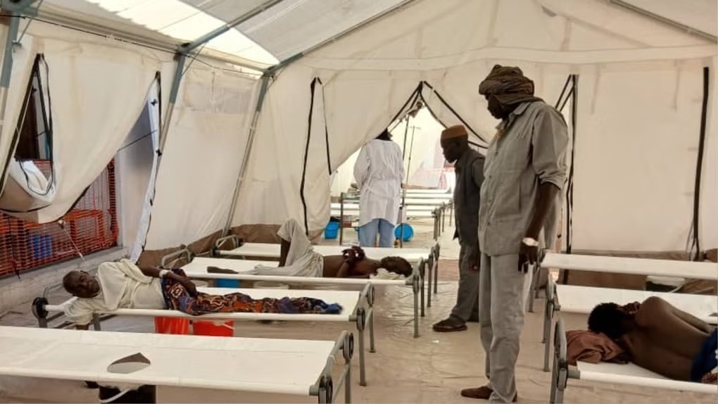 Brote de ébola satura hospitales en República Democrática del Congo