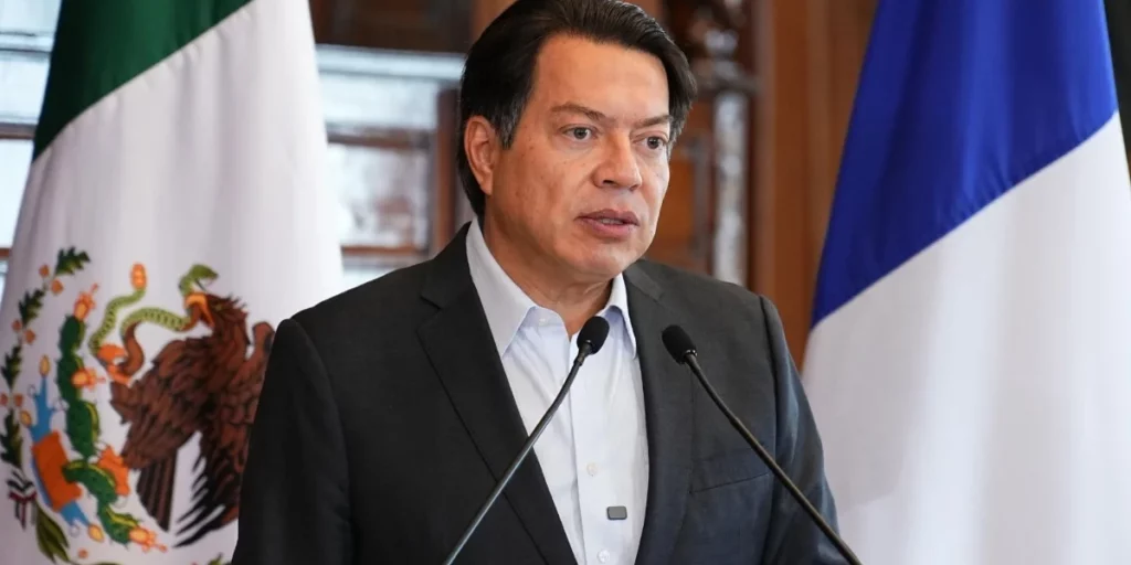 Mario Delgado alista reunión con secretarios estatales para definir cierre del ciclo escolar