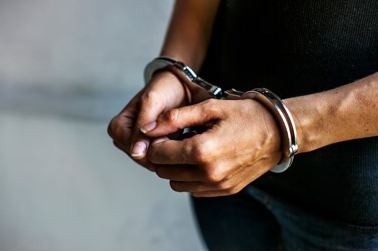 Por violencia familiar contra una mujer lo sentencia el juez