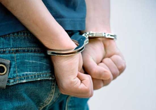 Estatales lo agarran con arma de fuego y el juez le dicta sentencia
