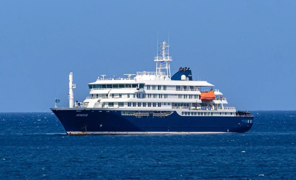 La OMS confirma dos casos de hantavirus en crucero MV Hondius