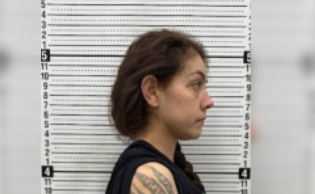 ICE arresta a mexicana tras accidente donde murió su hija en Arizona