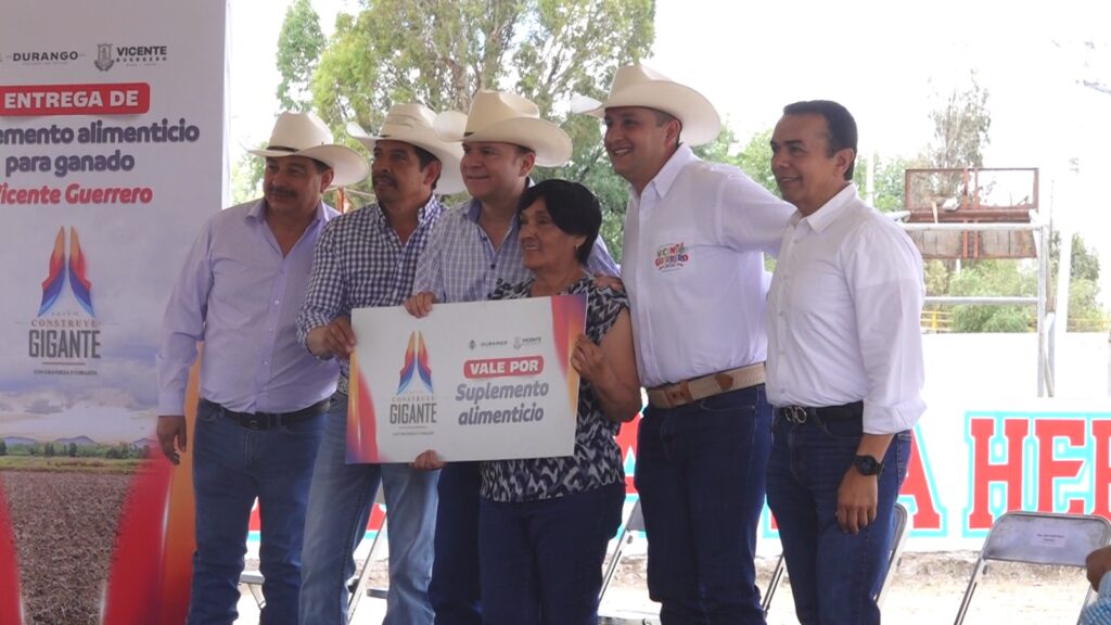 Realizan Entrega de Suplemento Alimenticio para Ganado en Vicente Guerrero