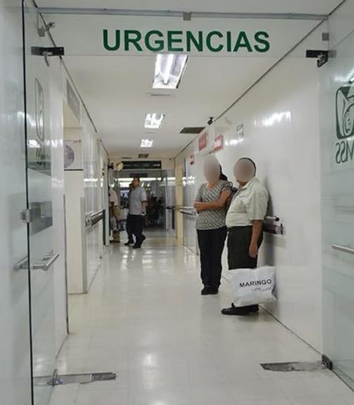 Abandonan a mujer inconsciente y bajo los efectos de sustancias fuera del IMSS