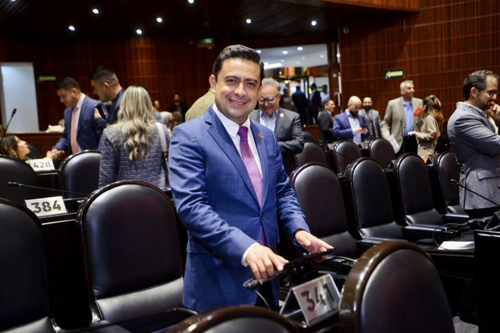 Inteligencia Artificial podría transformar pequeños negocios en Durango: Gerardo Villarreal