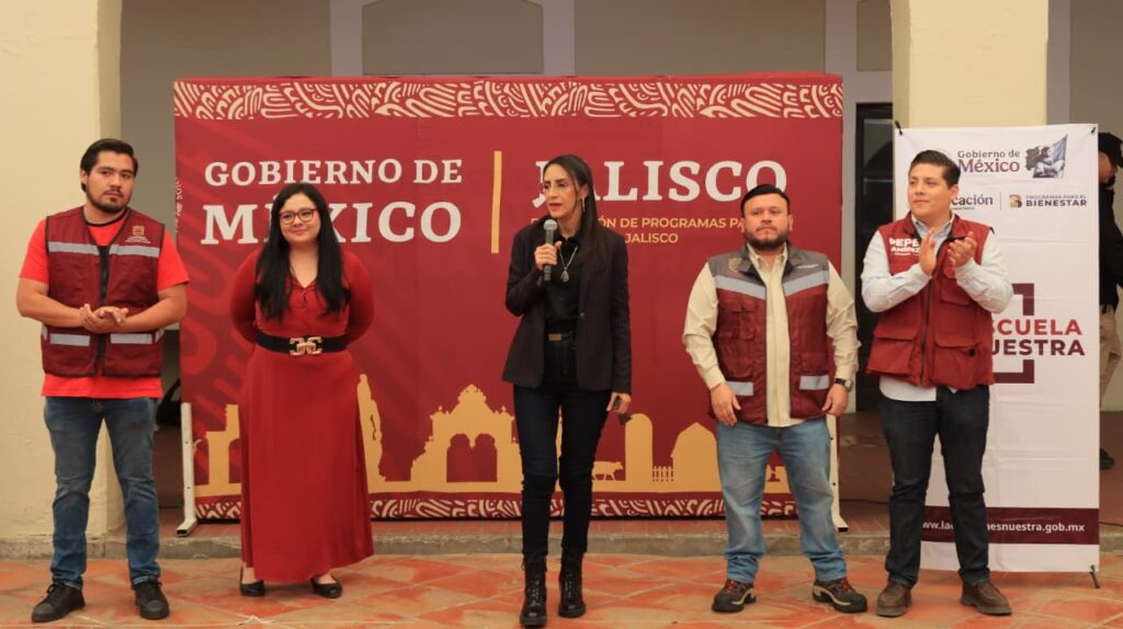 Tlaquepaque se integra al programa federal “La Escuela es Nuestra”