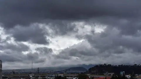 Llegan dos frentes fríos con tormentas y fuertes vientos a México
