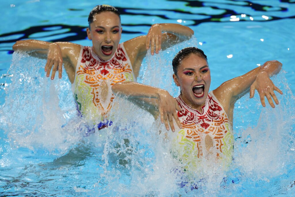 México conquista bronce en la Copa del Mundo de Natación Artística con Arellano y González