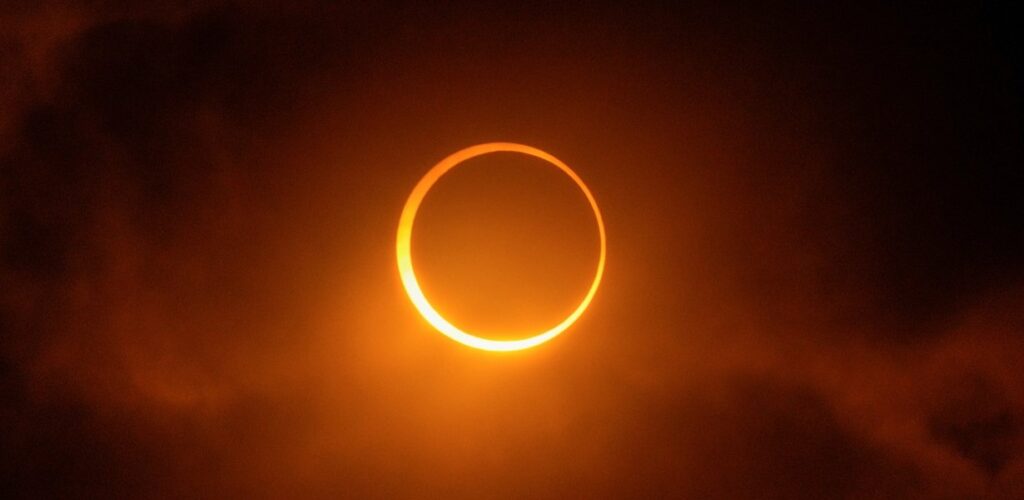 Triada de eclipses solares: ¿cuándo son y en qué lugares serán visibles?