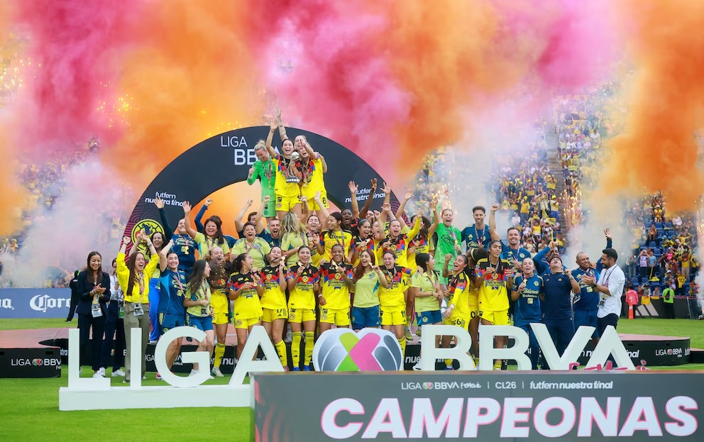 América remonta a Rayadas y conquista su tercera Liga MX Femenil