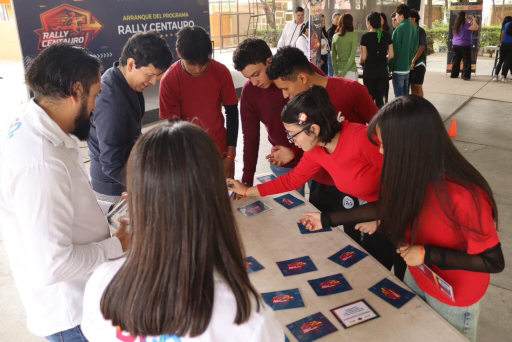Gobierno lleva “Rally Centauro” a escuelas de Durango para reforzar valores y legalidad