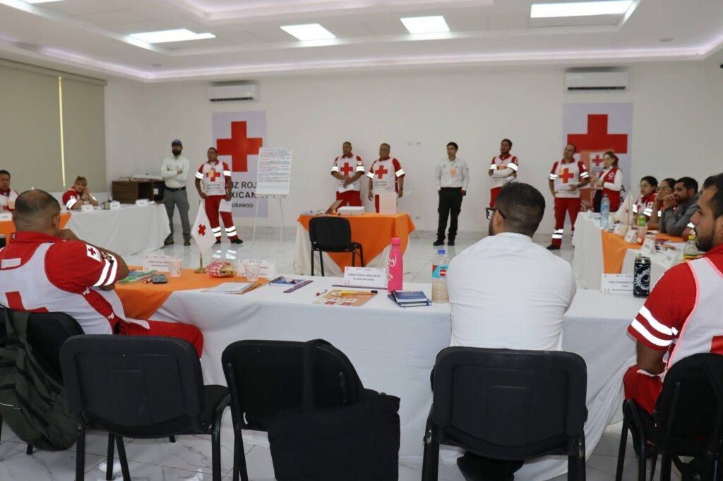 ¡Capacitación! Cruz Roja Nuevo Ideal presente en curso estatal de emergencias