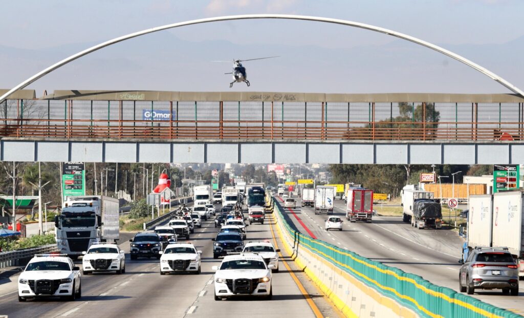 SICT Durango atiende más de 100 kilómetros carreteros
