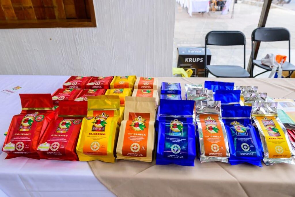 Miguel Ángel Navarro impulsa reconocimiento histórico para el Café Nayarit con Denominación de Origen