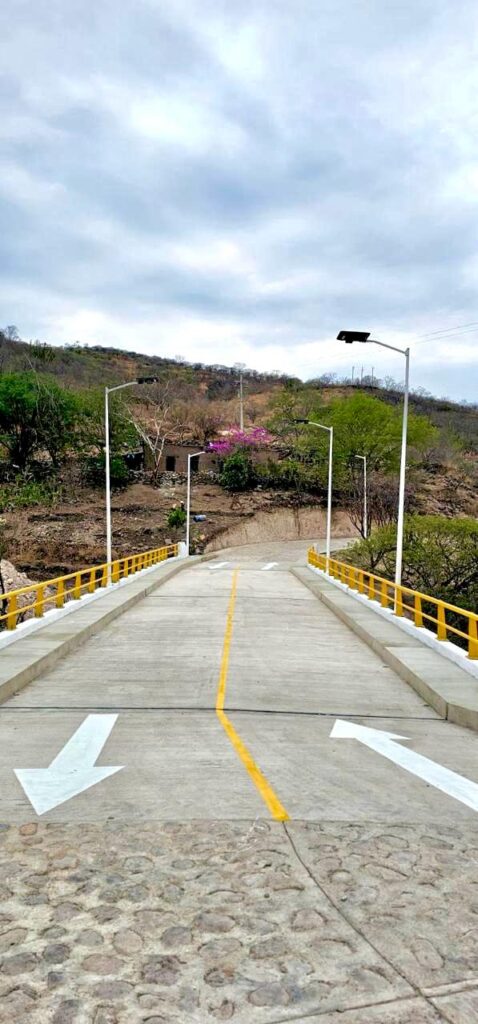 Miguel Ángel Navarro fortalece la conectividad en la sierra de La Yesca con nuevo puente vehicular