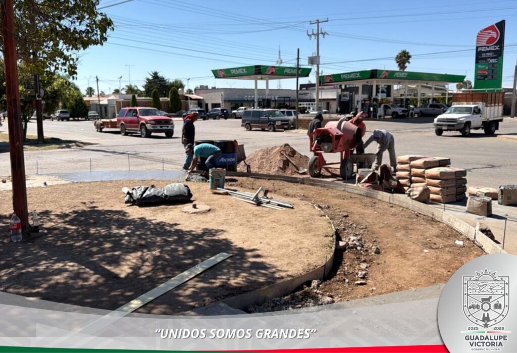 Avanzan trabajos de rehabilitación en camellones y bulevares de Guadalupe Victoria