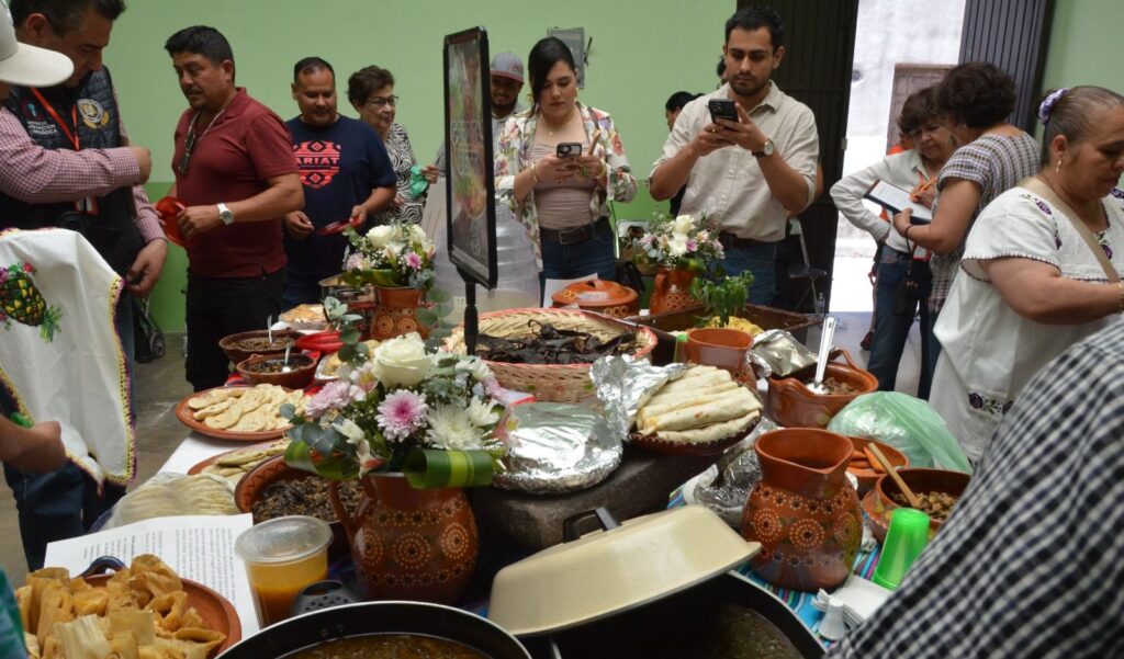 Poanas celebra su riqueza gastronómica; con Muestra de Platillos Tradicionales