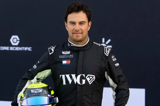 Checo Pérez presenta casco especial para el GP de Miami 2026