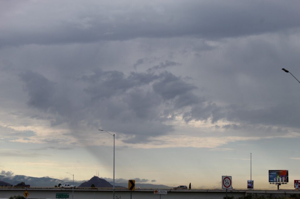 Continúa pronóstico de lluvia, viento y altas temperaturas en el estado