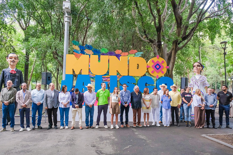 Arranca Mundo Jalisco para impulsar artesanías, gastronomía y productos de las 12 regiones del estado