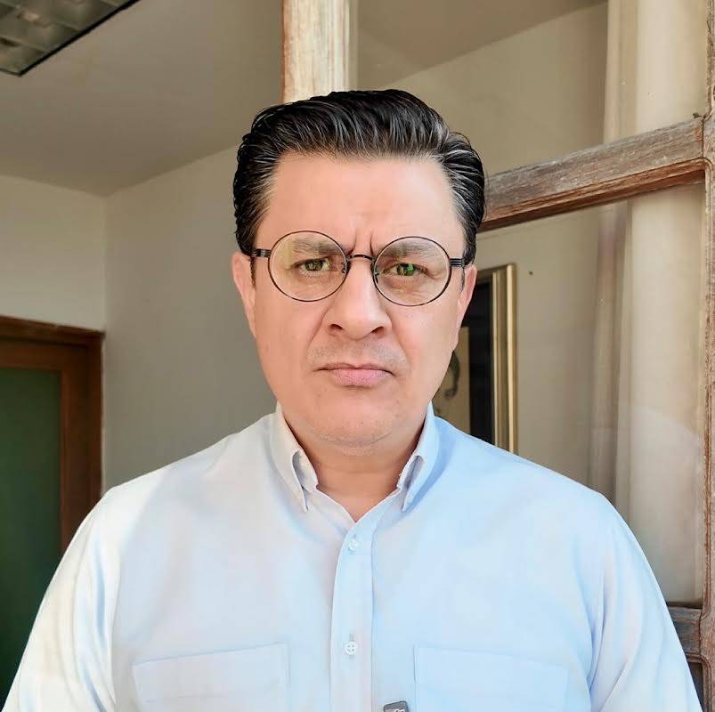 Chema Martínez propone rehabilitar el Panteón de Mezquitán y critica abandono de espacios públicos