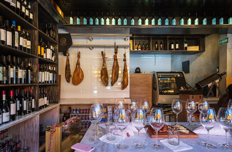 Restaurantes de Jalisco destacan entre los mejores del mundo en premios Wine Spectator 2026