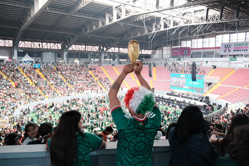 Arranca Zona Fan Vibra Jalisco con asistencia de 8 mil 500 personas en el Auditorio Benito Juárez