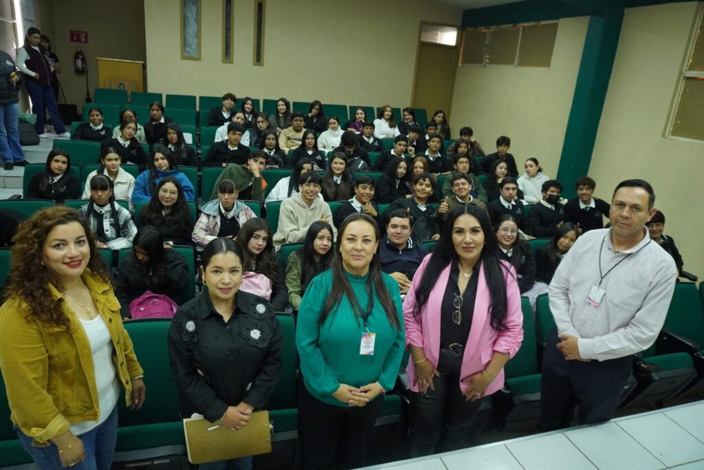 Imparten conferencia sobre prevención de violencia