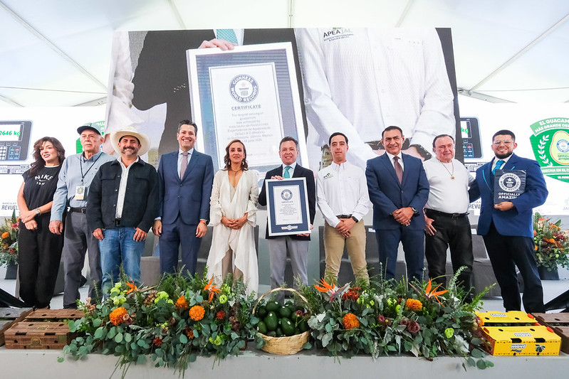 Jalisco rompe Récord Guinness con el guacamole más grande del mundo