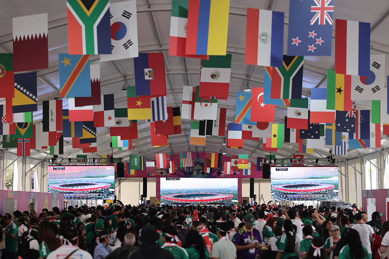 Más de tres mil personas celebran triunfo de México en el Public Viewing de Zapopan