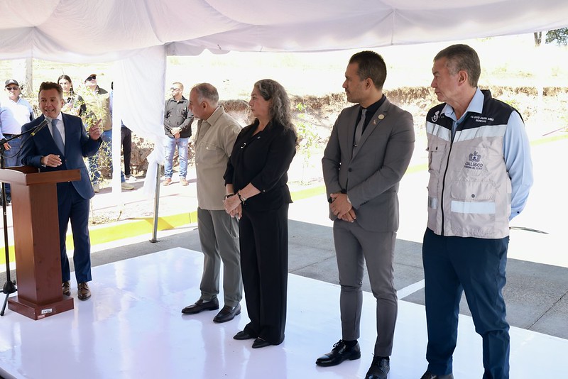 Entregan primera etapa del Libramiento Monte Everest en Zapotlanejo; anuncian recursos para concluir la obra en 2027