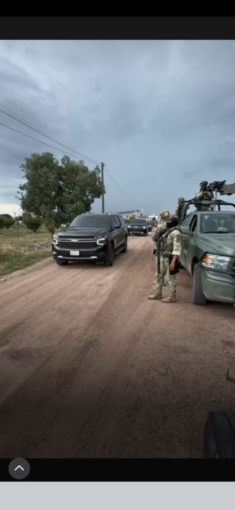 Militares aseguran decenas de vehículos en la Hacienda San Lorenzo y otras partes