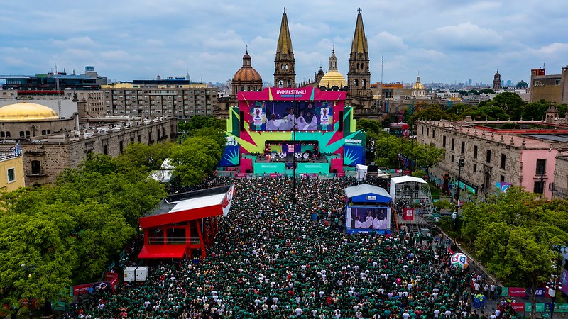 Guadalajara vive su primera gran fiesta mundialista; FIFA Fan Festival alcanza aforo total