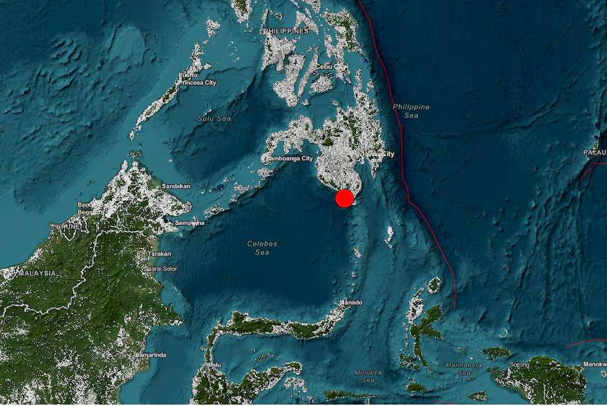 Filipinas registra sismo de magnitud 7.8; emiten alerta por tsunami
