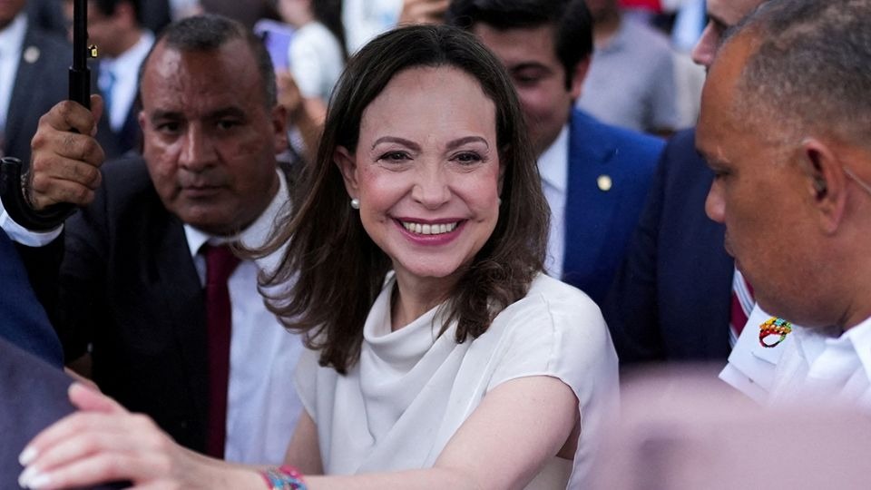 María Corina Machado anuncia que regresará a Venezuela para acompañar a víctimas de terremotos