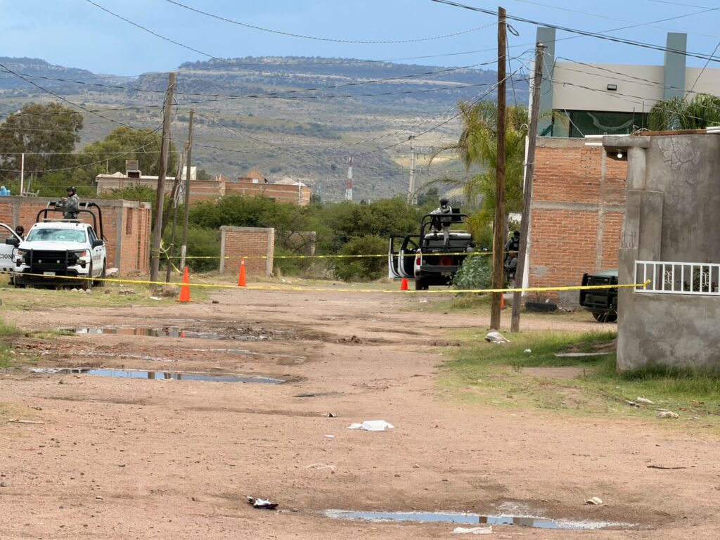 Federales y militares aseguran propiedad en Durango