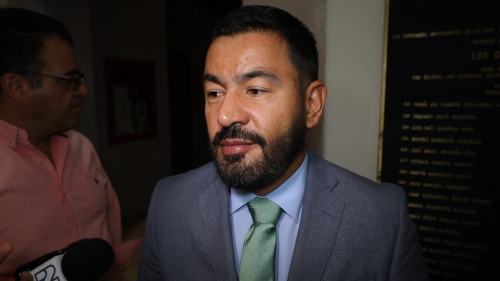 Suman 14 casos de gusano barrenador; Héctor Herrera pide más apoyo para Durango