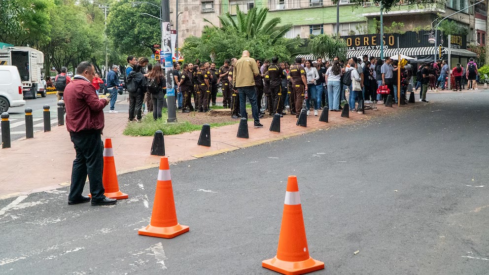 Sismo de magnitud 5.6 sacude Guerrero y se percibe en la Ciudad de México