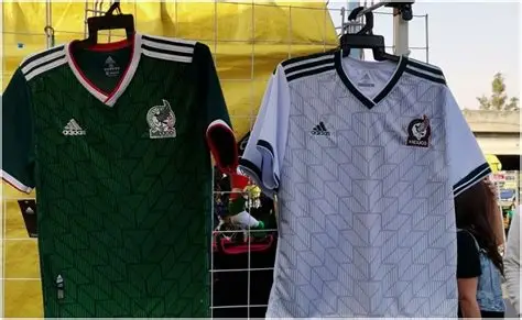 Autorizan primer permiso para venta de playeras del Mundial en Durango