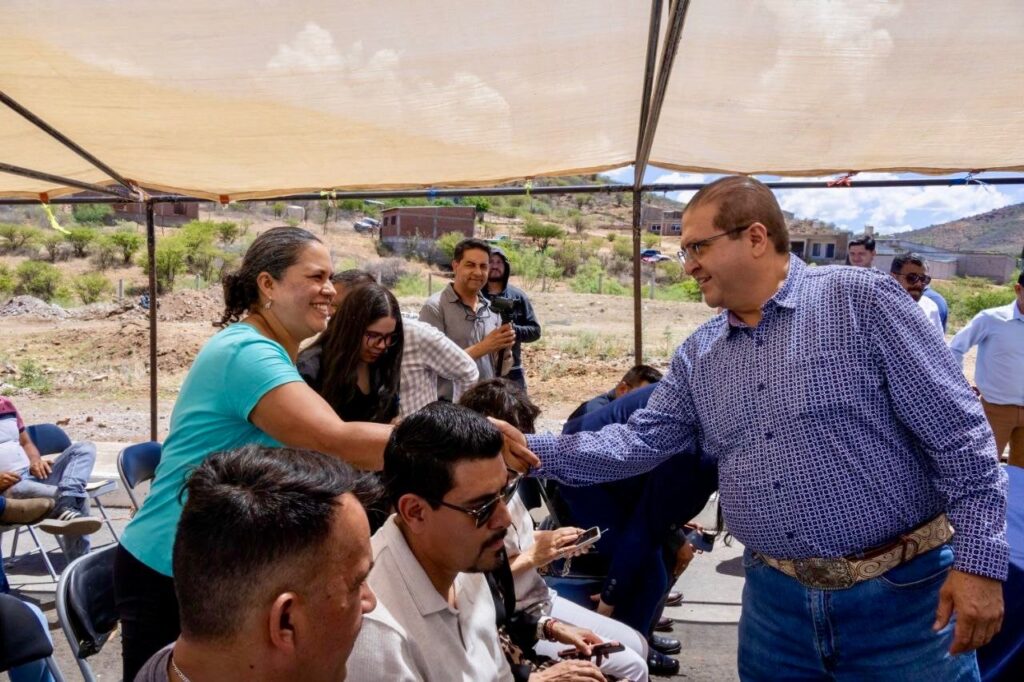 Gobierno de Parral y del Estado entregan obra histórica en San José