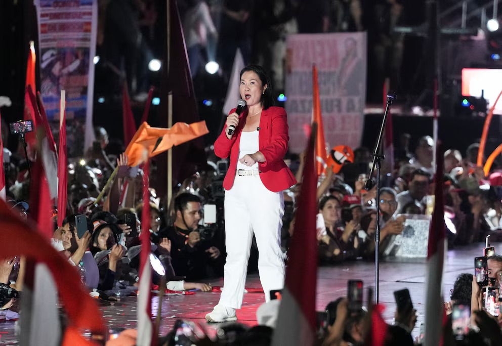 Keiko Fujimori abre la puerta a indultar a Pedro Castillo si gana la Presidencia